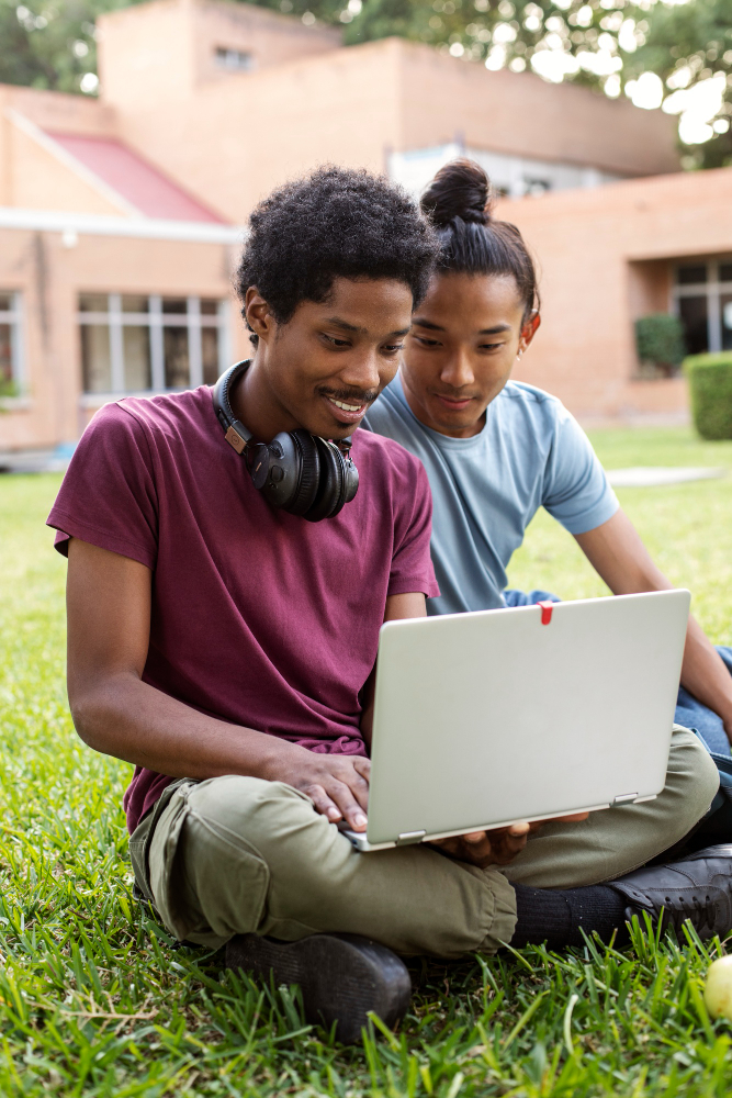 • Integrated campus management<br> • Digital credentials issued<br> • SaaS, scales continentally <br/><br/> <u>Know More</u>